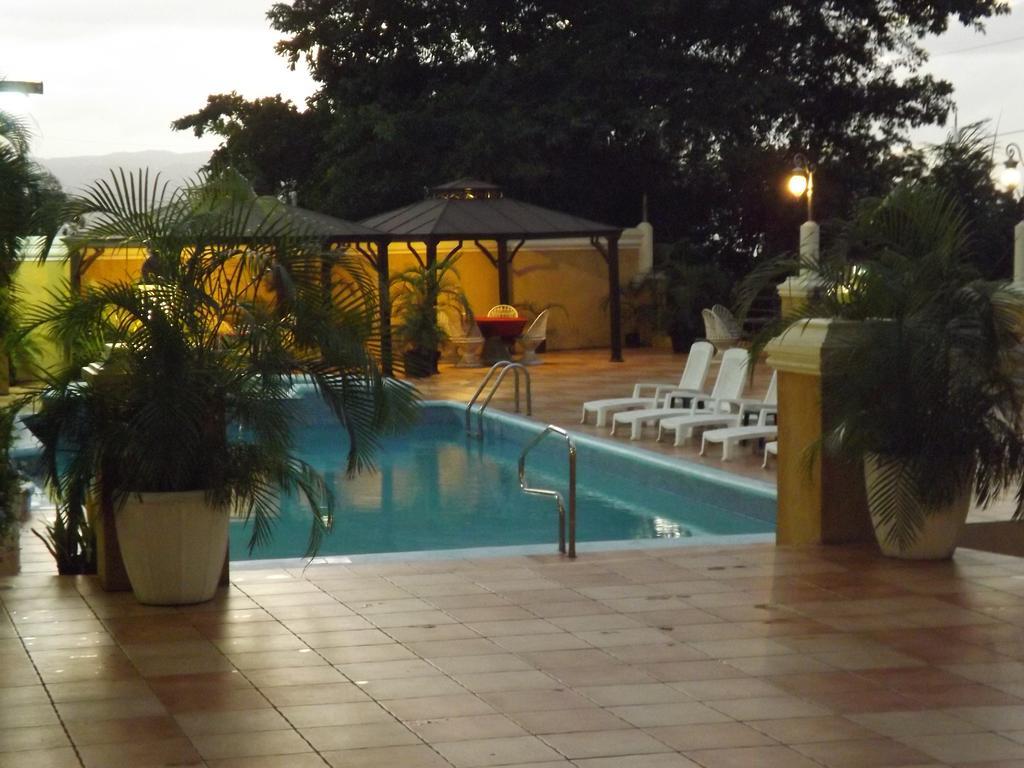 Grandiosa Hotel Montego Bay Exterior foto